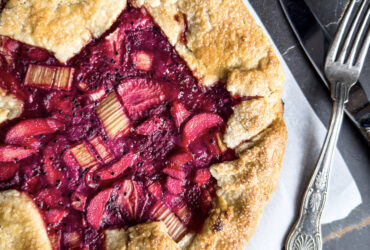 Vegan Neon Strawberry-Rhubarb Galette (1)