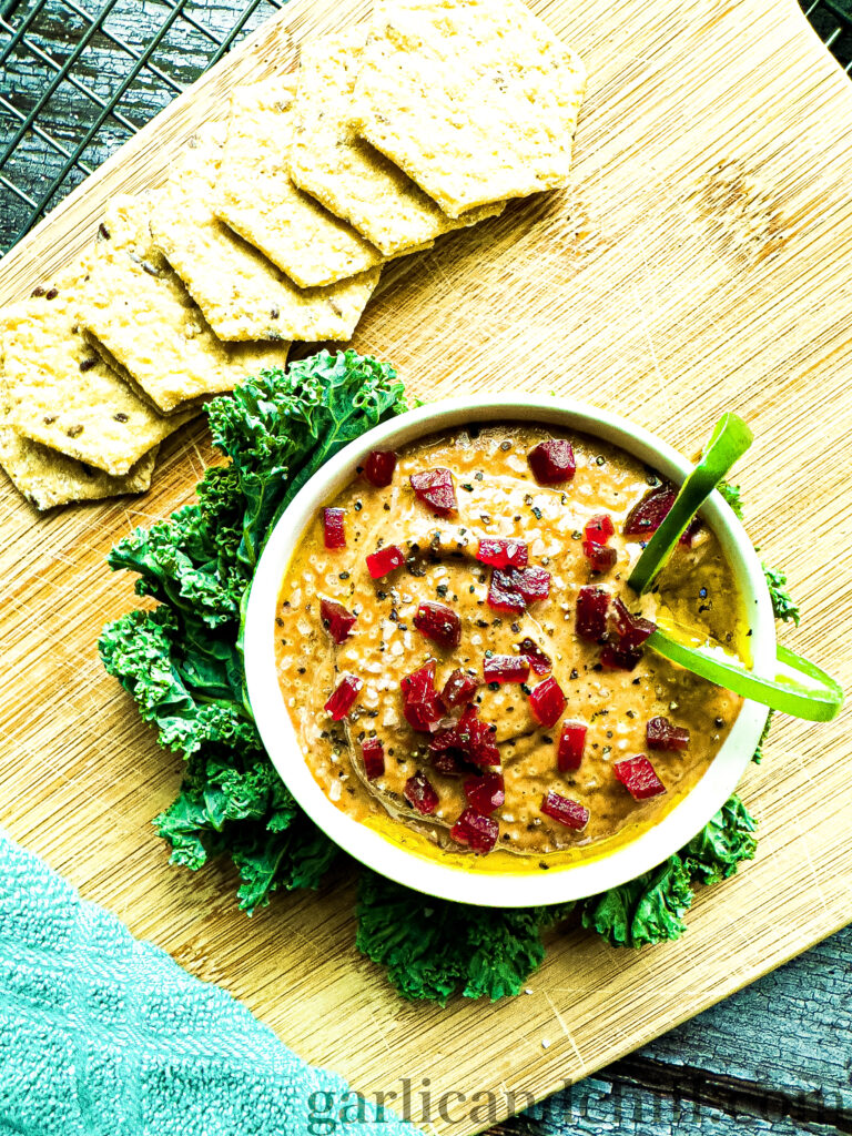 Vegan Sweet 'n' Spicy Beety Spread with crackers