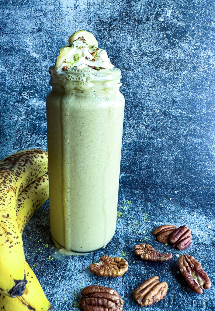 Vegan Lotsa Matcha Banana-Bread Smoothie w/ bananas and pecans (side)